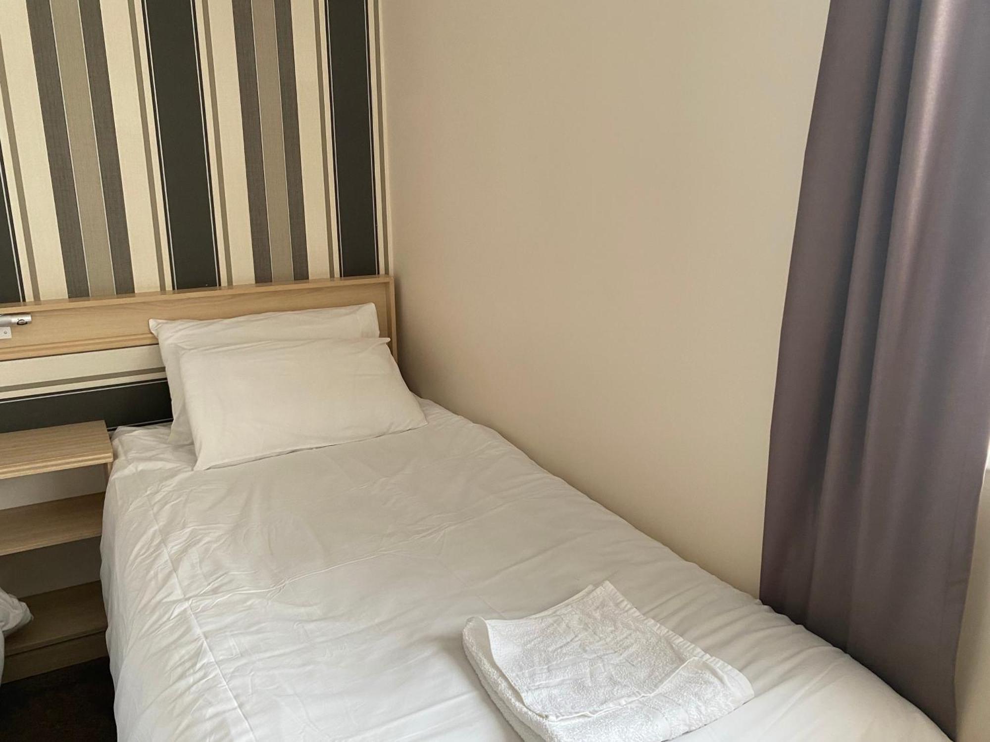 בלקפול The Arncliff Hotel מראה חיצוני תמונה